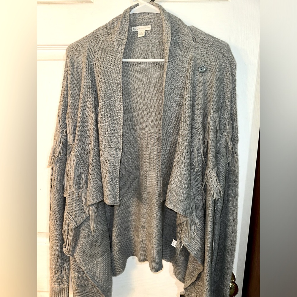 Cato, size small, gray color!